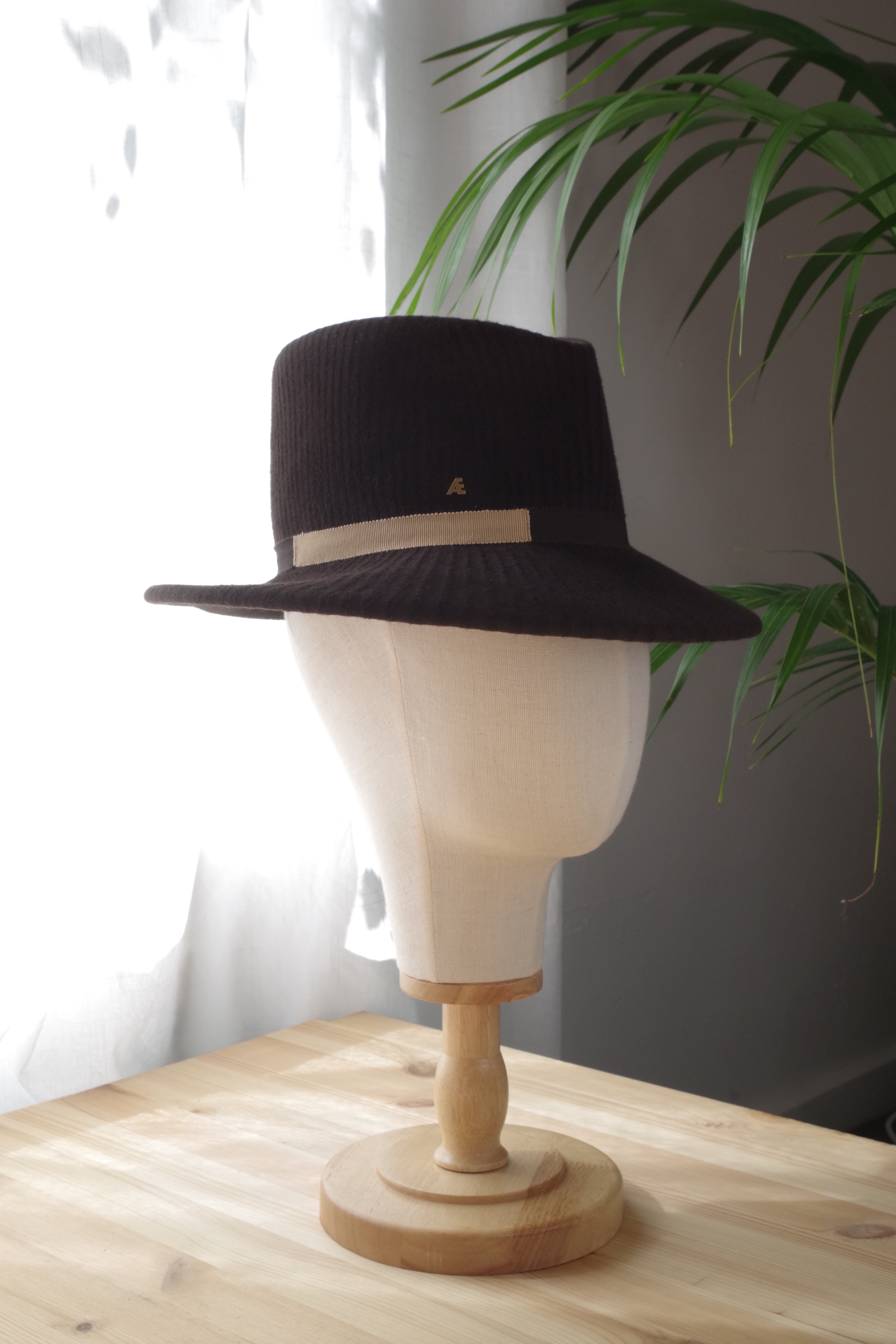 Chocolate Brown Fur Felt Trilby