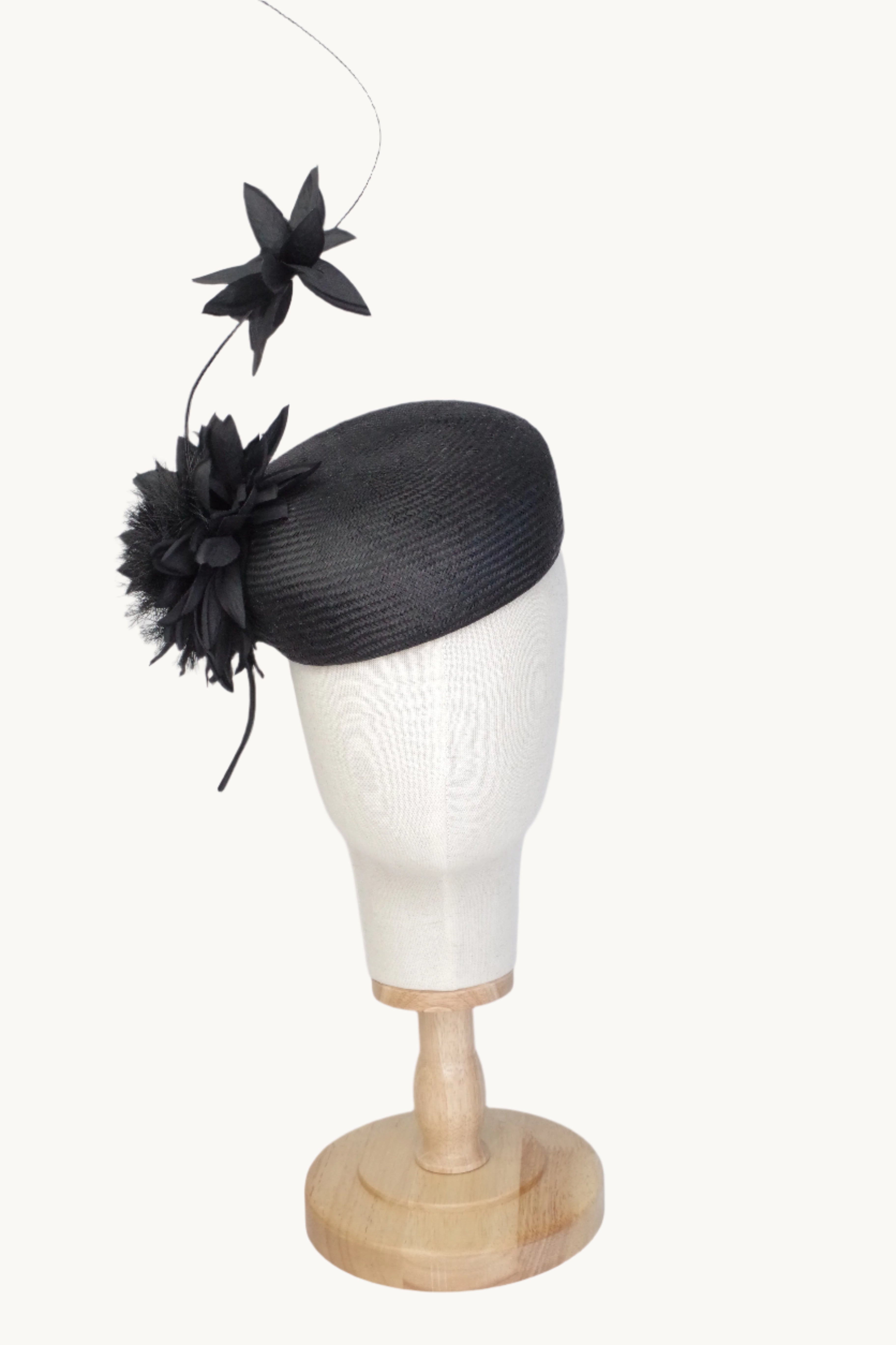 black cocktail hat