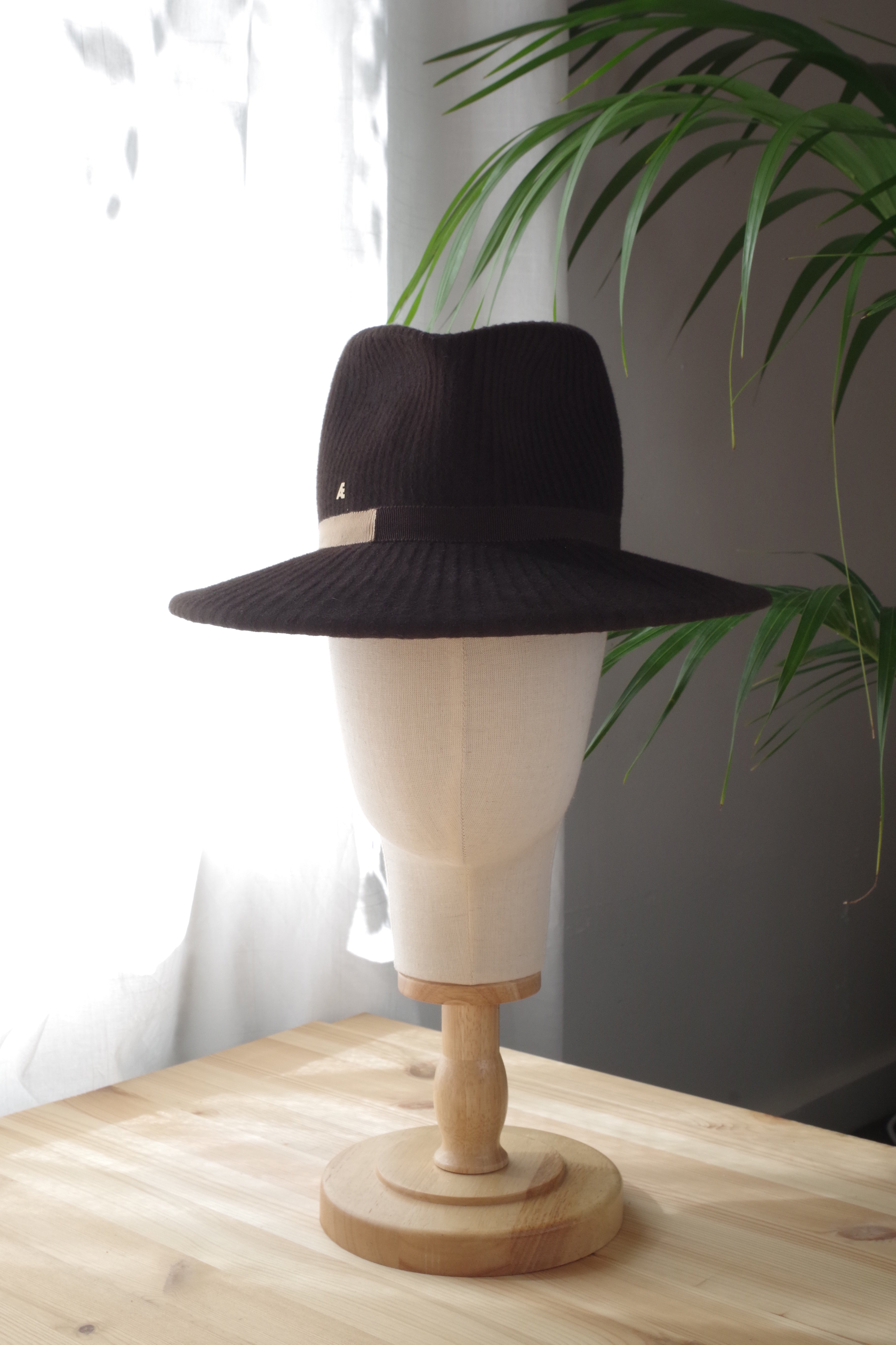 Chocolate Brown Fur Felt Trilby